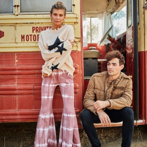 Starry Eyed Ivory Star Print Distressed Sweater - Picture 2 of 13